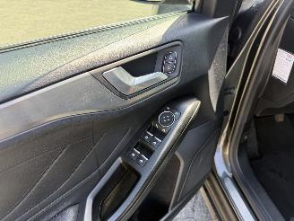 Ford Focus Wagon 1.0 EcoBoost Active Business picture 9