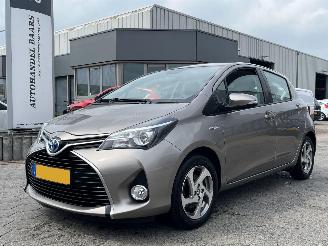 skadebil auto Toyota Yaris 1.5 Hybrid Lease 2014/11