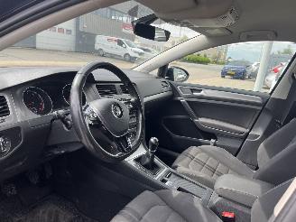 Volkswagen Golf 1.0 TSI Connected Series picture 11