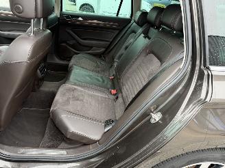Volkswagen Passat Variant 1.8 TSI Business Edition R picture 10