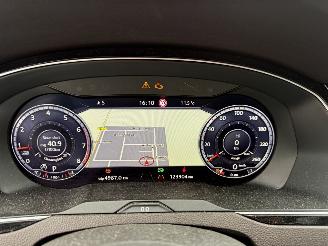 Volkswagen Passat Variant 1.8 TSI Business Edition R picture 18