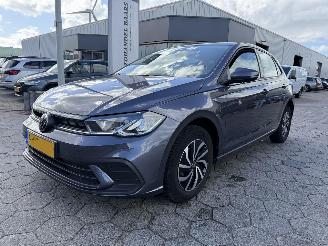 Damaged car Volkswagen Polo 1.0 TSI Life 2022/8