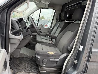 Volkswagen Crafter 35 180PK 2.0 TDI Automaat L3H3 Highline picture 12