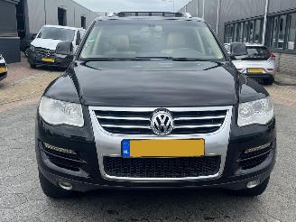 Volkswagen Touareg 3.6 V6 FSI AUTOMAAT PANO picture 2