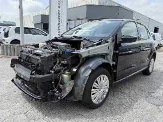 Vaurioauto  passenger cars Volkswagen Polo 1.4-16V Comfortline 2012/9