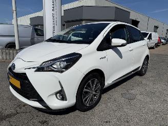 skadebil auto Toyota Yaris 1.5 Automaat Hybrid Dynamic 2019/8