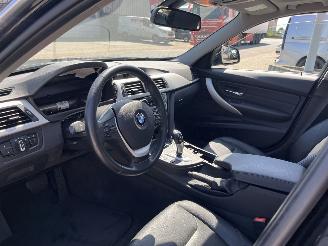 BMW 3-serie Touring 318i High Executive picture 13