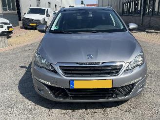 Peugeot 308 SW 1.6 BlueHDI Blue Lease Executive Pack picture 2