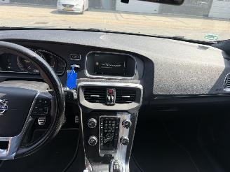 Volvo V-40 2.0 D2 R-Design Business picture 20