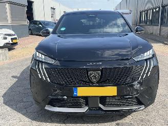 Peugeot e-3008 GT Avantage 210 73 kWh picture 2
