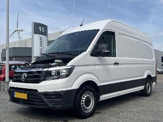 krockskadad bil bedrijf Volkswagen Crafter 35 2.0 TDI L3H3 EL Highline 2019/9