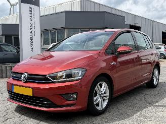 damaged passenger cars Volkswagen Golf Sportsvan 1.0 TSI  AUTOMAAT 2015/11