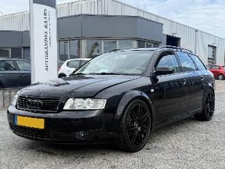 Damaged car Audi A4 Avant 2.0 2004/3