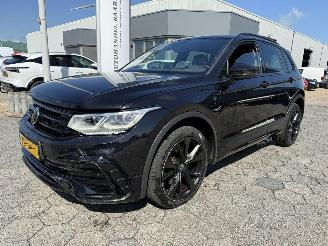Auto incidentate Volkswagen Tiguan 1.4 TSI AUTOMAAT eHybrid R-Line Business+ 2021/4