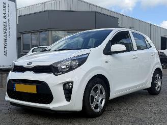 krockskadad bil auto Kia Picanto 1.0 DPi ComfortLine 2021/10