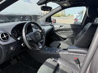 Mercedes B-klasse B180 AMG AUTOMAAT Ambition picture 13