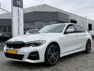 Coche accidentado BMW 3-serie 330e High Executive 2021/3