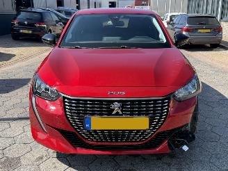 Peugeot 208 1.2 PureTech Allure picture 2
