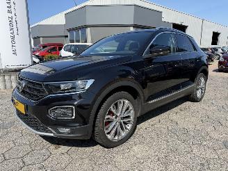 Damaged car Volkswagen T-Roc 2.0 TSI AUTOMAAT 4Motion Sport 2018/3