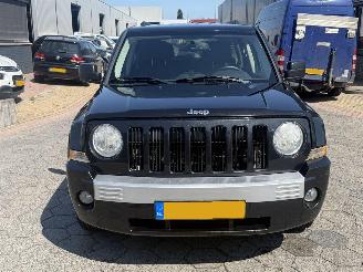 Jeep Patriot 2.4 Sport Liberty picture 2