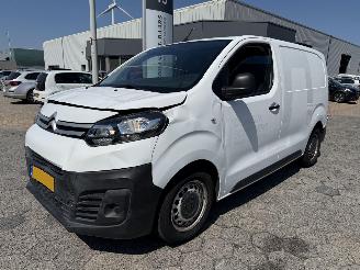 škoda dodávky Citroën Jumpy 1.6 BlueHDI 95 Club XS 2016/9