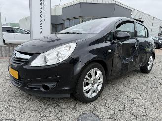 damaged passenger cars Opel Corsa 1.4-16V Cosmo 2010/9