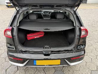 Kia Niro 1.6 GDi PHEV DynamicLine picture 12