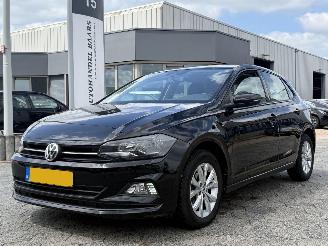 damaged passenger cars Volkswagen Polo 1.0 TSI Comfortline Business 2018/8