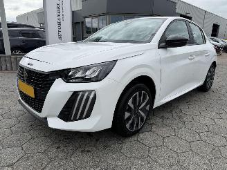 uszkodzony samochody osobowe Peugeot e-208 EV Active 50 kWh 2024/6