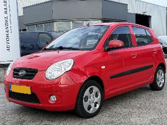 skadebil auto Kia Picanto 1.0 Seven 2010/9
