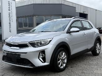 škoda osobní automobily Kia Stonic 1.0 T-GDi MHEV DynamicLine 2022/4
