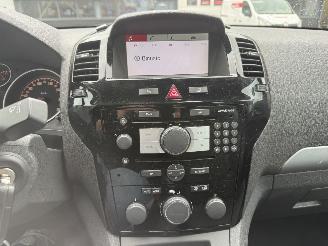Opel Zafira 1.8 Cosmo 7persoons picture 16
