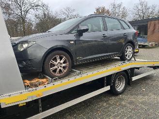 Voiture accidenté Seat Ibiza 1.2 TDI COPA ECOMOTIVE. 2012/4