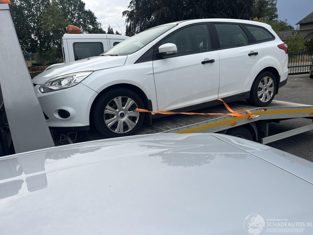 Ford Focus Wagon 1.0 EcoBoost Titanium