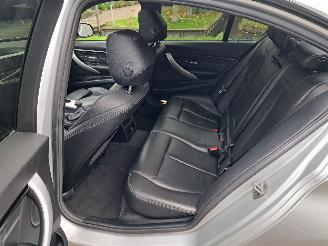 BMW 3-serie 320i high executive automaat picture 8