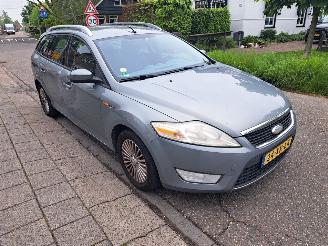 Voiture accidenté Ford Mondeo 2.0i 2007/9
