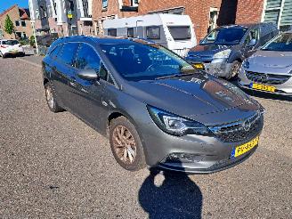 Coche accidentado Opel Astra 1.4 SPORTS TOURER+ 2017/9