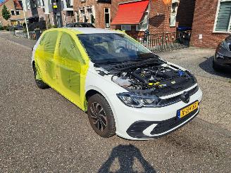 Volkswagen Polo 1.0i TSI live picture 2