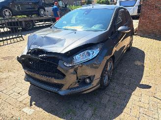 Avarii autoturisme Ford Fiesta 1.0i ST line 2016/10
