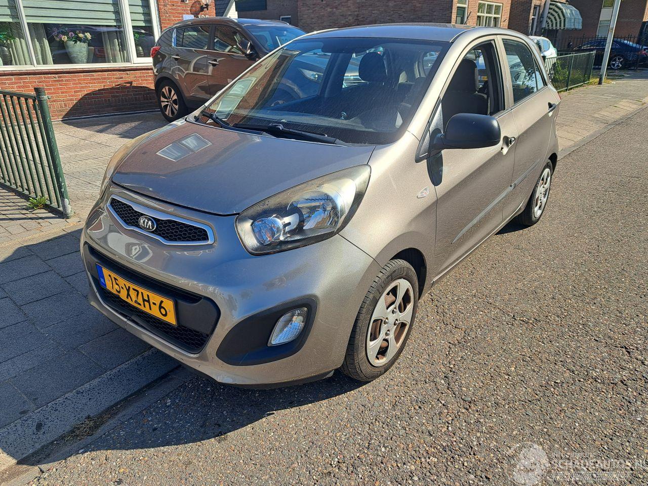 Kia Picanto 1.0 i