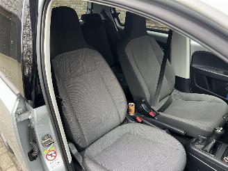 Volkswagen Up! 1.0 MOVE UP! BLUEMOTIOM AIRCO picture 4