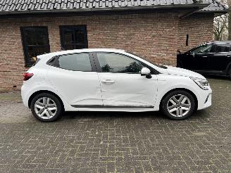 Renault Clio 1.0 TCe ZEN NAVI picture 10