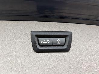 BMW 3-serie 320i xDrive High Executive 4x4 automaat picture 18