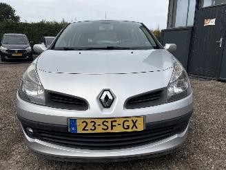Renault Clio 1.4-16V Team Spirit AIRCO 5drs NIEUWE APK picture 6