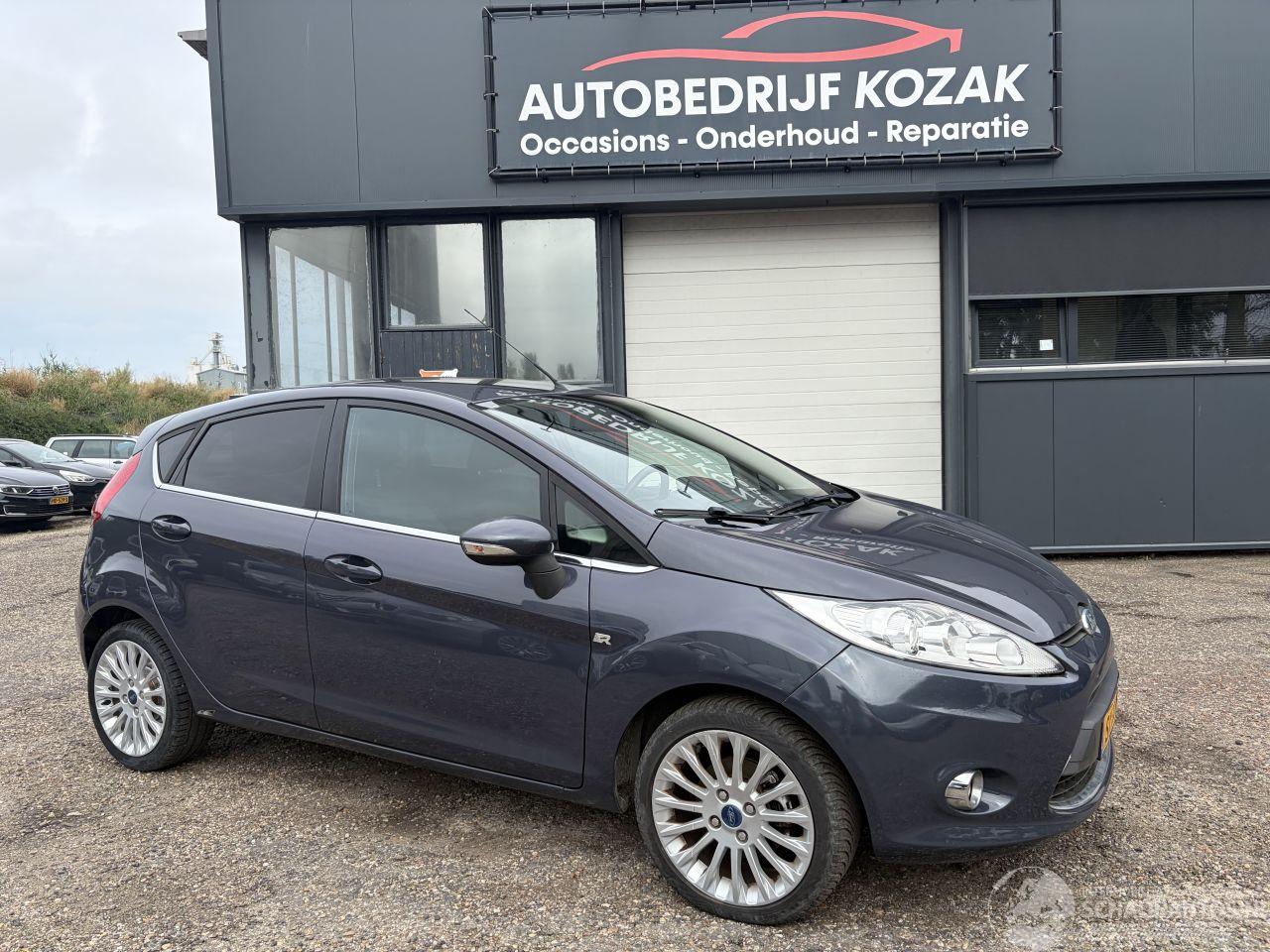 Ford Fiesta 1.4 Trend AIRCO 5-drs NIEUWE APK
