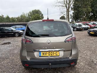Renault Scenic 2.0 Privilege AUTOMAAT AIRCO LEER picture 5