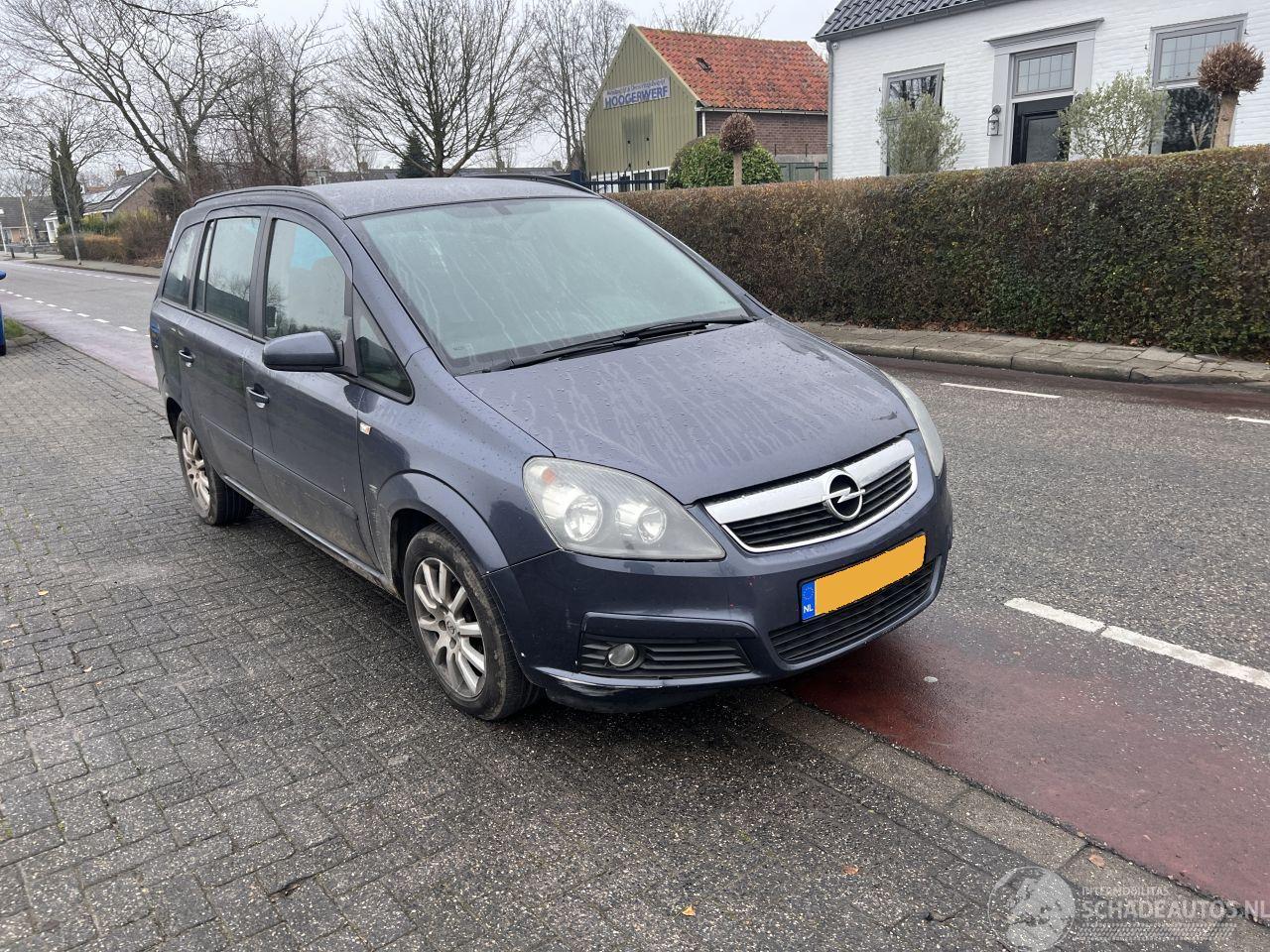 Opel Zafira 1.6-16V