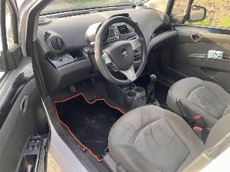 Chevrolet Spark 1.0-16V Bi-fuel picture 5