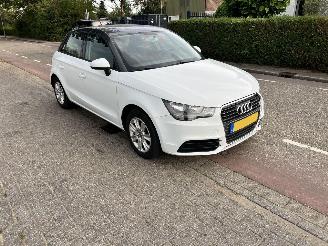 damaged passenger cars Audi A1 1.2 TFSi SPORTBACK 2012/4