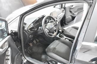 Ford Fiesta 1.0 EcoB. Titanium picture 17